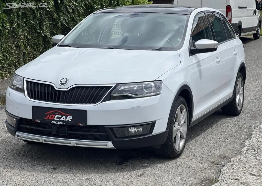 Škoda Rapid Scout 1.0TSi 81kw PANORAMA ALU